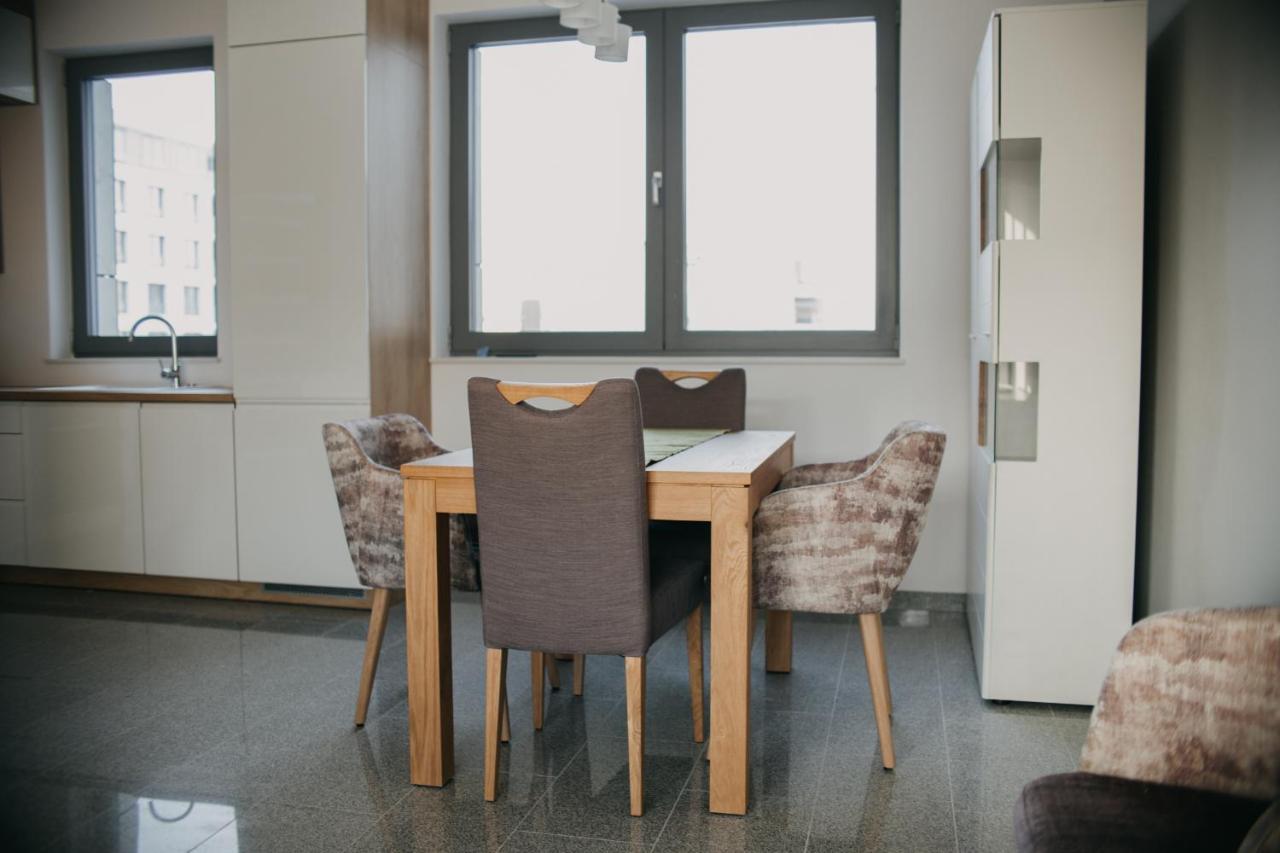 Plac Unii Apartments Гдиня Екстер'єр фото
